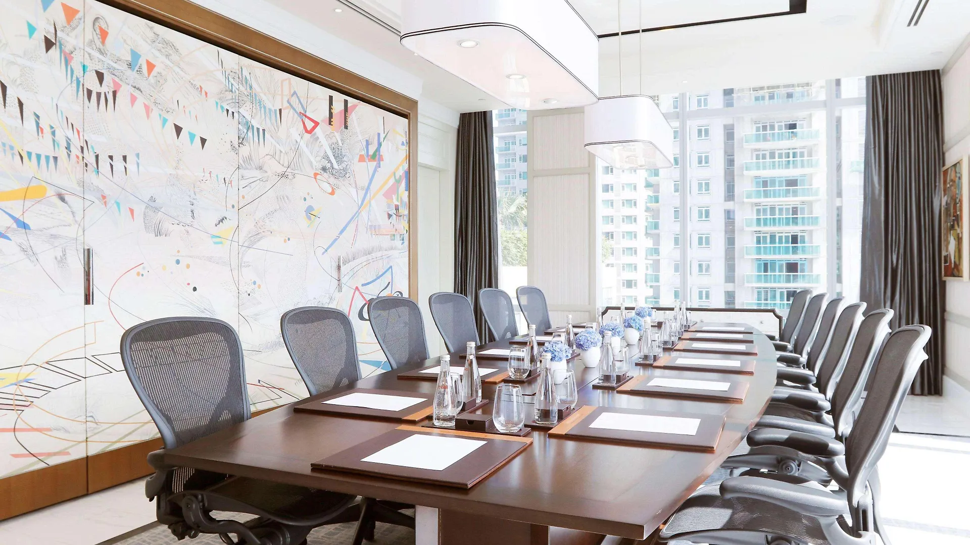 *****  Raffles Makati Hotel Makati City Philippines