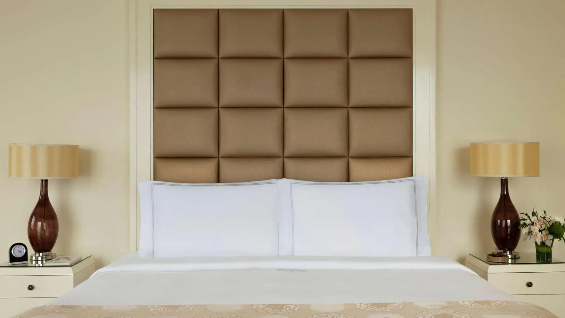 *****  Raffles Makati Hotel Makati City Philippines
